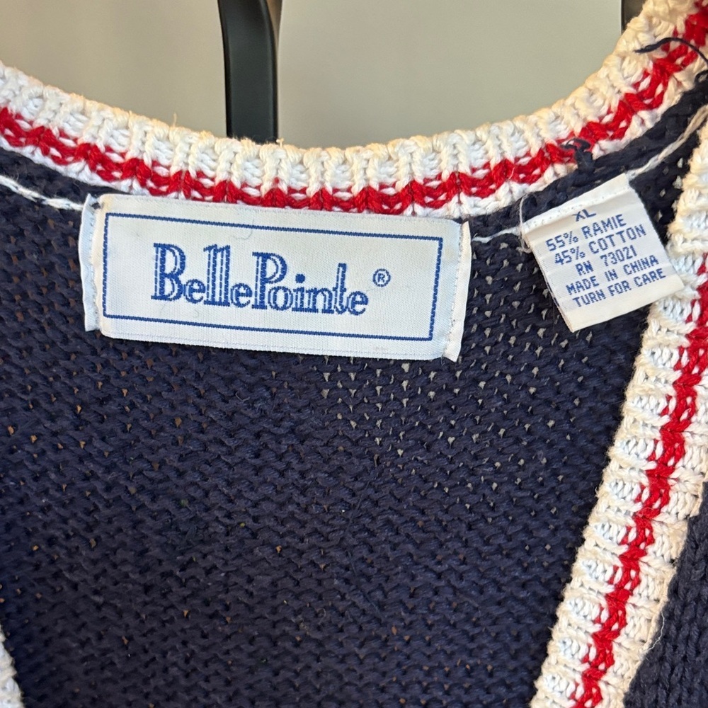Fabulous Vintage Patriotic Knit Vest with Flag and Fireworks 🤩 - Picture 2 of 11
